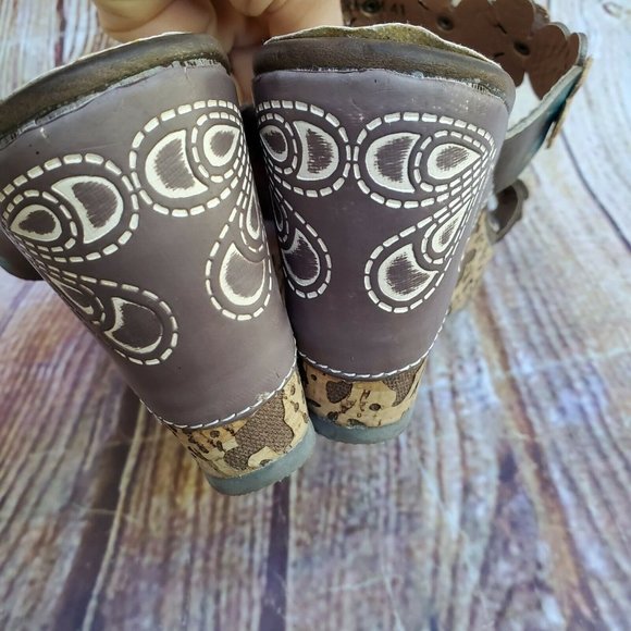 Colorful Floral Wedge Heels - Picture 4 of 9